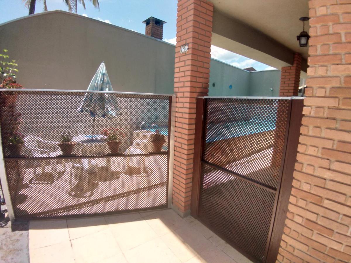 Sobrado Com Piscina Em Condomino Fechado A 150 M Da Praia Caraguatatuba Zewnętrze zdjęcie